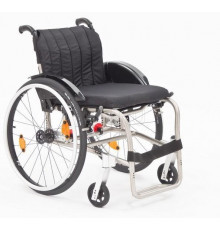 Кресло-коляска активного типа MET Invacare XLT